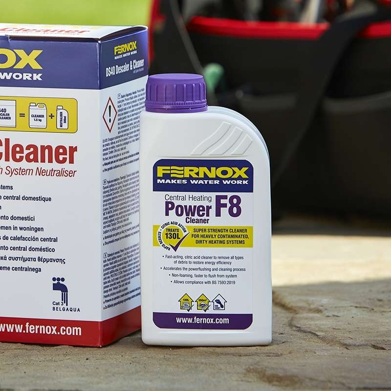 Fernox Power Cleaner F8 500ml szennyeződés eltávolító fűtési rendszerhez