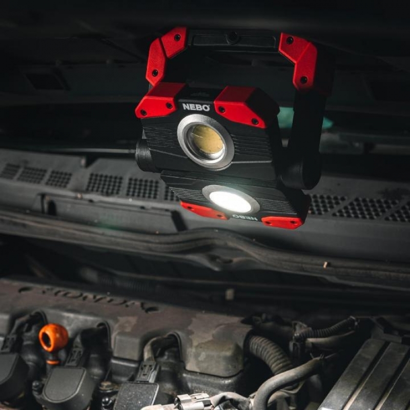 Nebo OMNI 2000 Fényvető, powerbank funkcióval