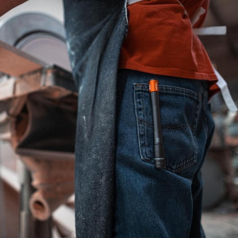 Nebo INSPECTOR™ 500 Zseblámpa, 500 lm