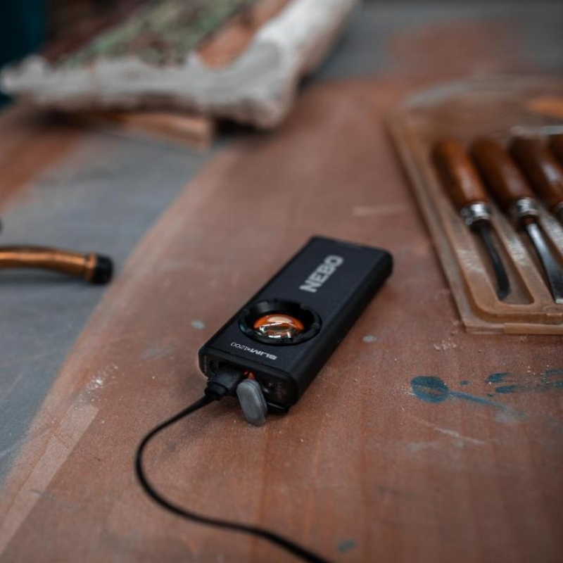 Nebo SLIM+ 1200 Zseblámpa powerbank funkcióval, újratölthető, 1200 lm