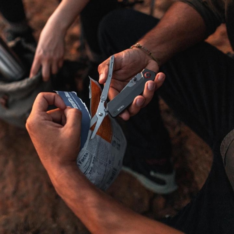 True Utility Dual Cutter 2 az 1-ben vágószerszám, rozsdamentes acél