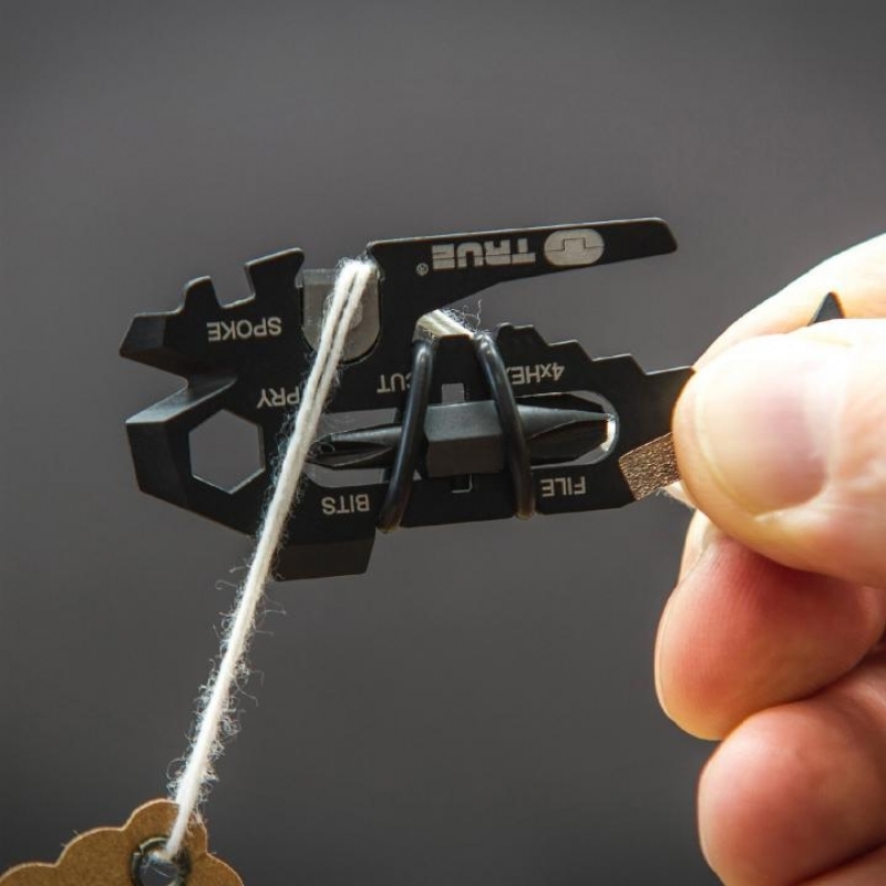 True Utility Fishface 18 az 1-ben csavarkulcs, rozsdamentes acél