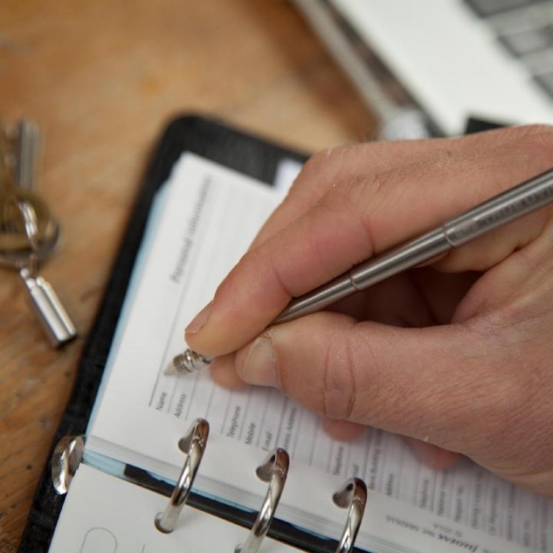 True Utility Telepen Teleszkópos toll, rozsdamentes acél