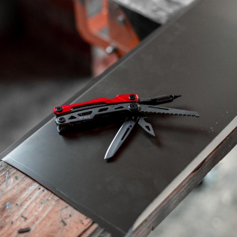 True Utility Ti Pocket Multi Tool 7 funkciós titán szerszámkészlet