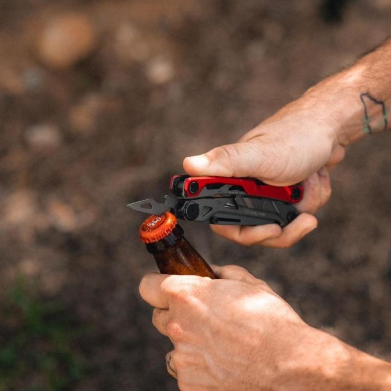 True Utility Ti Pocket Multi Tool 7 funkciós titán szerszámkészlet
