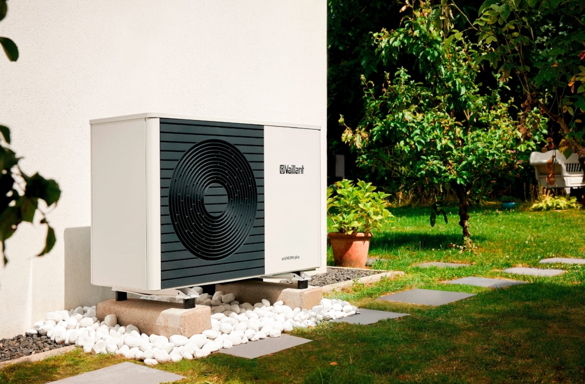 Vaillant aroTHERM plus VWL 75/6 A 230 V Monoblokkos levegő-víz hőszivattyú 1 fázisra