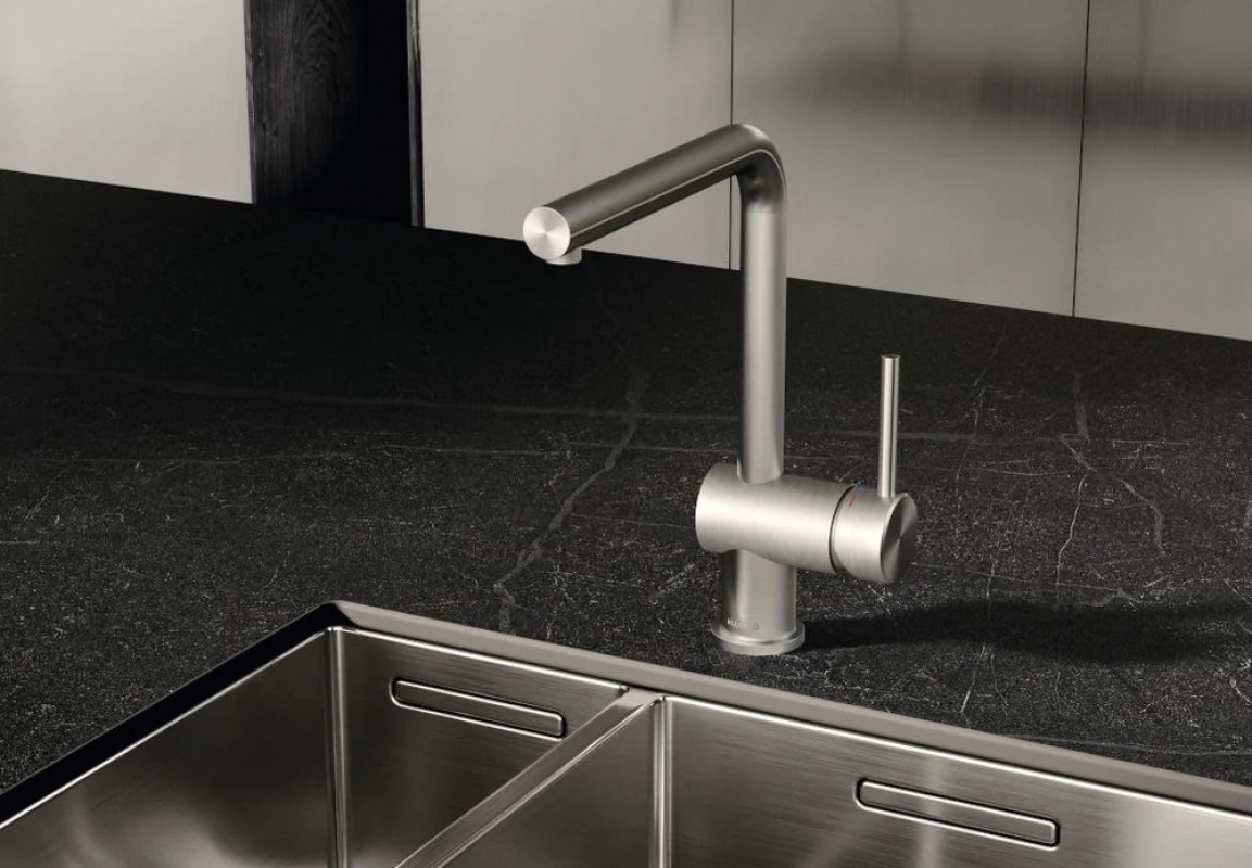 Kludi L STEEL Álló mosogató csaptelep nemesacél csaptesttel és kihúzható kifolyóval 45851F877