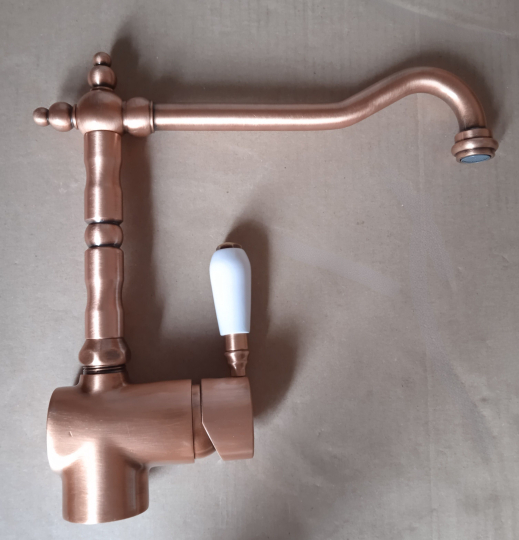 Elleci Rio Álló Mosogató csaptelep rusztikus elfordítható kifolyócsővel antikolt réz MIKRIORA (termék sérült) 25/350