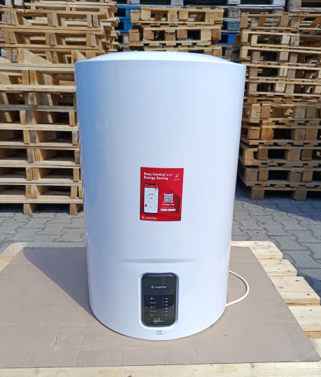 Ariston Lydos Wifi 80 V 1,8K EN EU Villanybojler (csomagolás és termék sérült) 26/166