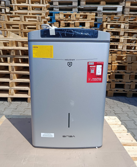 Ariston Velis Tech Wifi 50 EU Elektromos vízmelegítő (csomagolás és termék sérült) 26/168