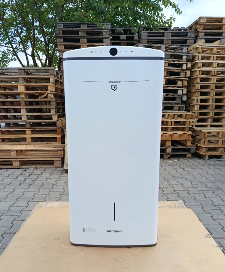 Ariston Velis Pro 80 EU Elektromos vízmelegítő (csomagolás és termék sérült) 26/191
