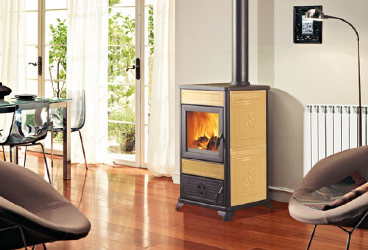 Edilkamin AQUA Bézs Kerámiával Vízteres fatüzelésű Kandalló Nyitott Rendszerhez