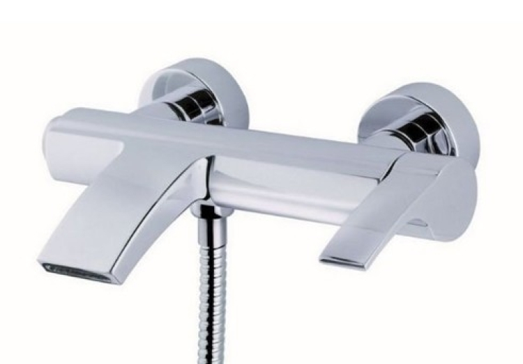 Teka Vita kádtöltő csaptelep Cascade kifolyócsővel zuhanyszett nélkül 24.101.02.00